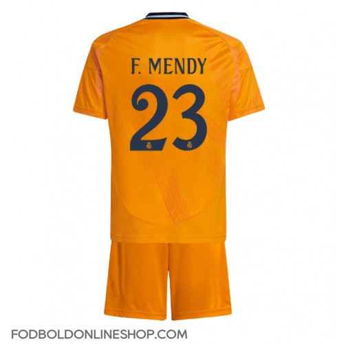 Real Madrid Ferland Mendy #23 Udebane Trøje Børn 2024-25 Kortærmet (+ Korte bukser)